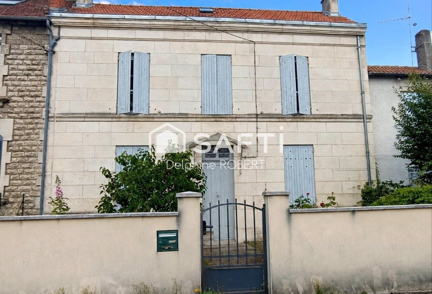 Maison 3 chambres, 1 cave, 1 garage et 1 jardinet — photo 1