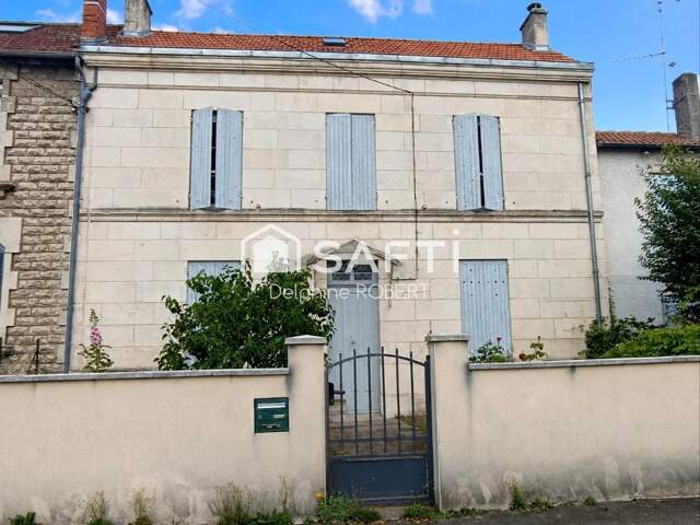 Maison 3 chambres, 1 cave, 1 garage et 1 jardinet — photo du bien