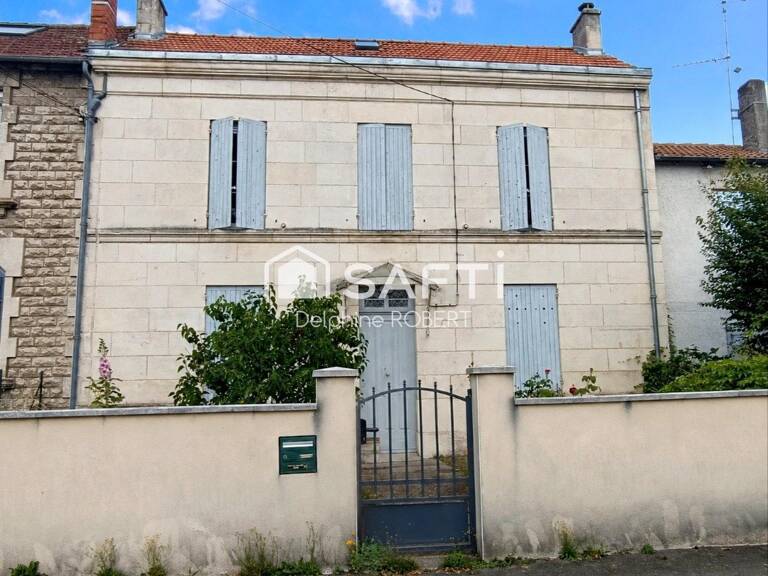 Maison 3 chambres, 1 cave, 1 garage et 1 jardinet — photo 1