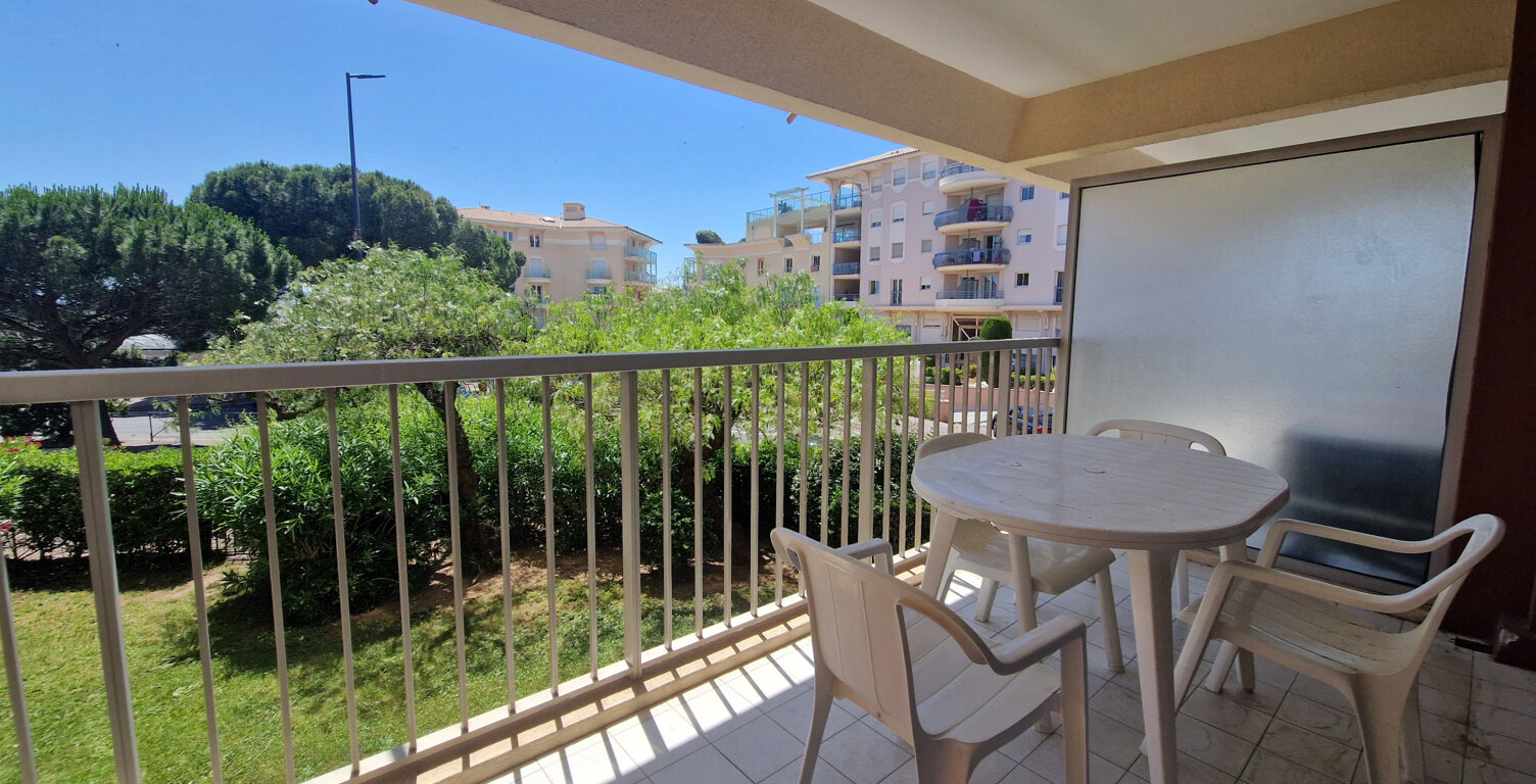 Appartement studio avec terrasse à 2 pas des plages — photo 1
