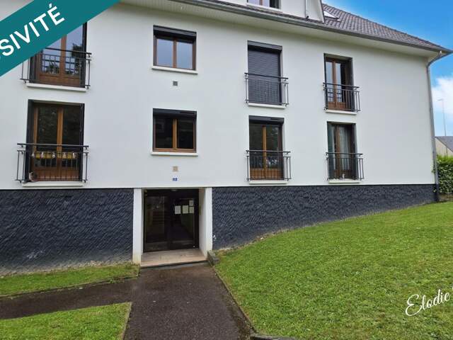 Appartement F1 25m2 avec cave et place de parking — photo du bien
