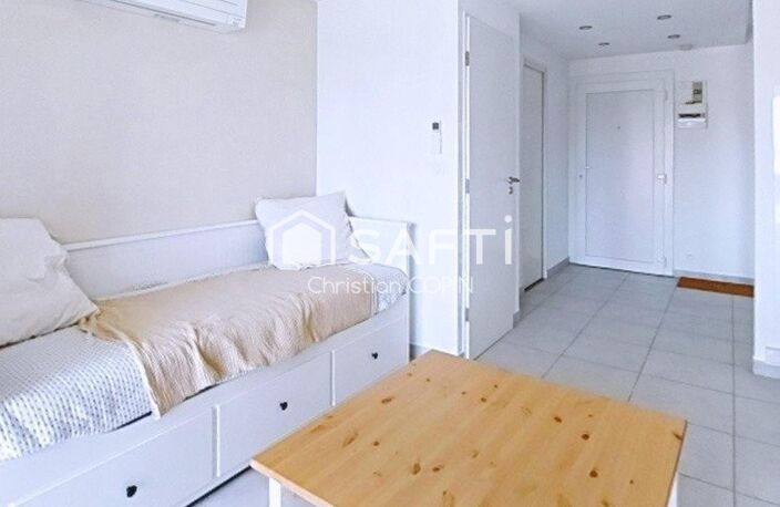 T1 MEUBLÉ D'EXCEPTION DE 26 m2 REFAIT À NEUF — photo 5