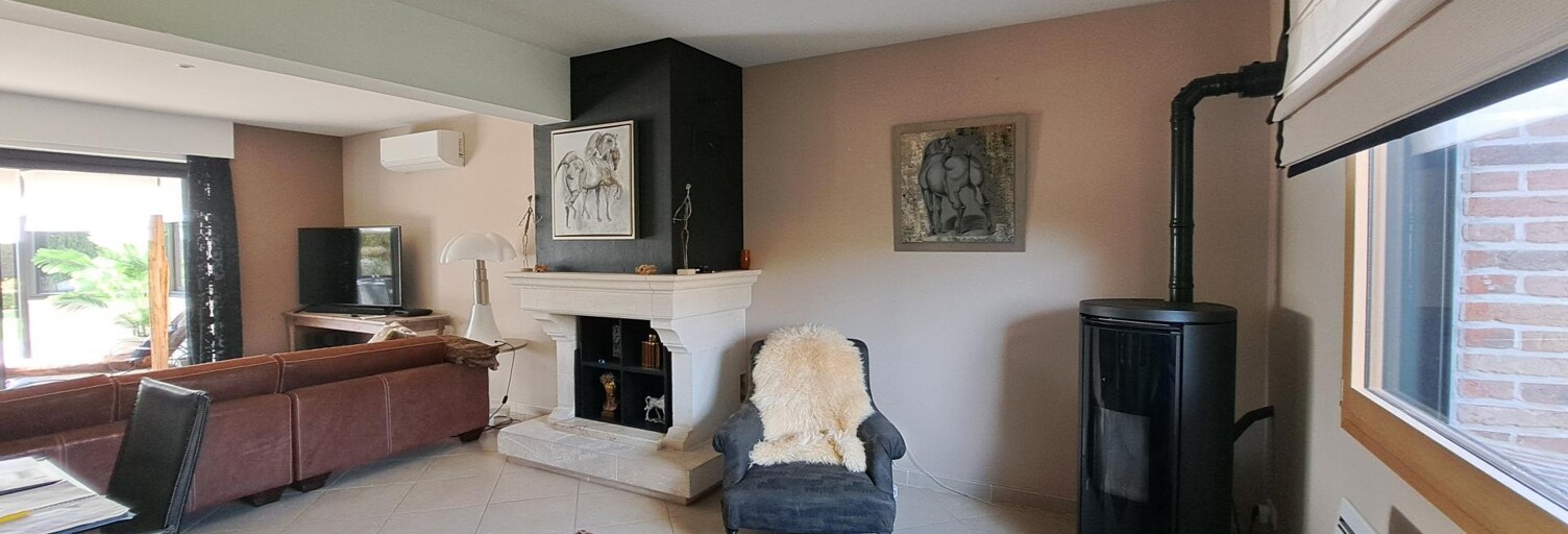 Maison 8 Pièces 158 m² à vendre à Hinges (62232)