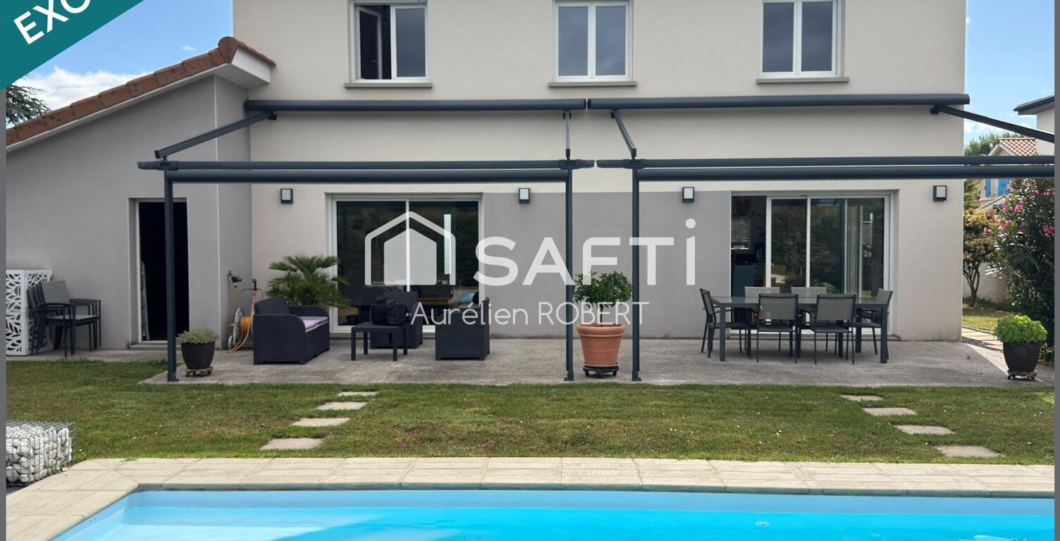 Belle maison lumineuse au calme, piscine — photo 1