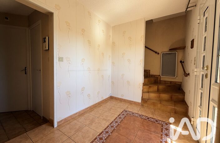 Vente Maison/villa 5 pièces — photo 2