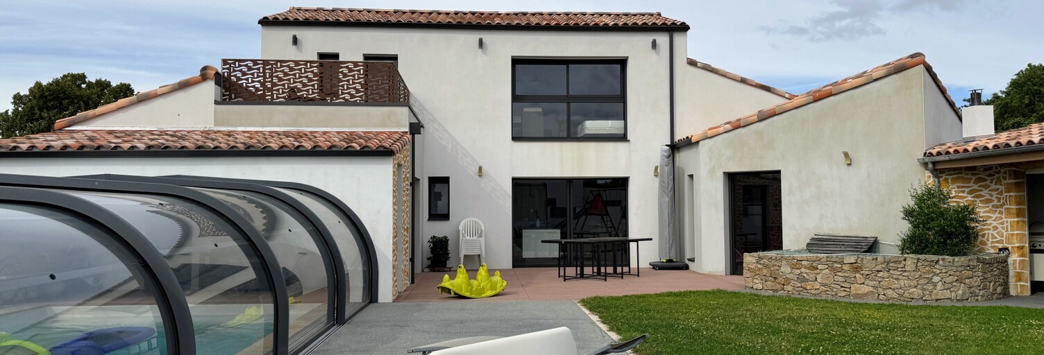 Maison 6 Pièces 204 m² à vendre à Aubigny-Les Clouzeaux (85430)