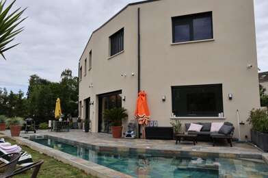 Maison 8 pièces 1872000 €