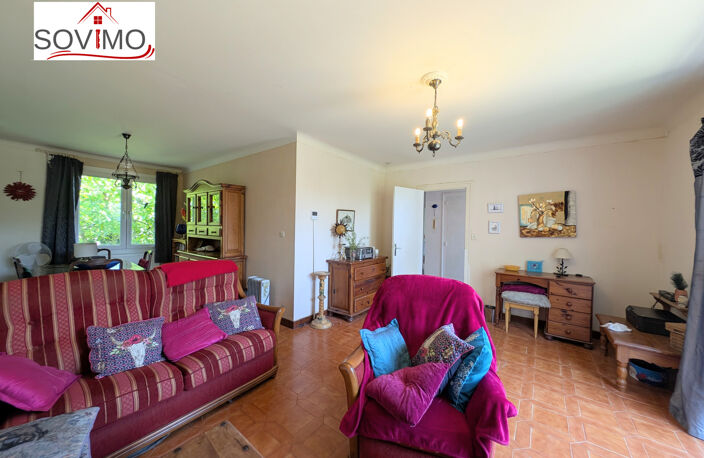 MAISON SUR SOUS-SOL SURÉLEVÉ AVEC JARDIN ARBORÉ ATTENANT ET — photo 4