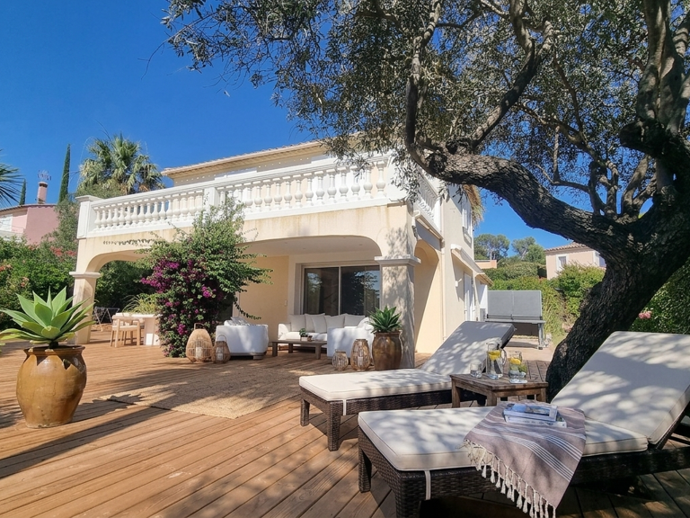 VILLA 5 PIECES - QUARTIER BOULOURIS — photo 1