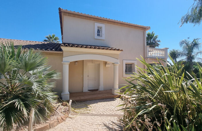 VILLA 5 PIECES - QUARTIER BOULOURIS — photo 4