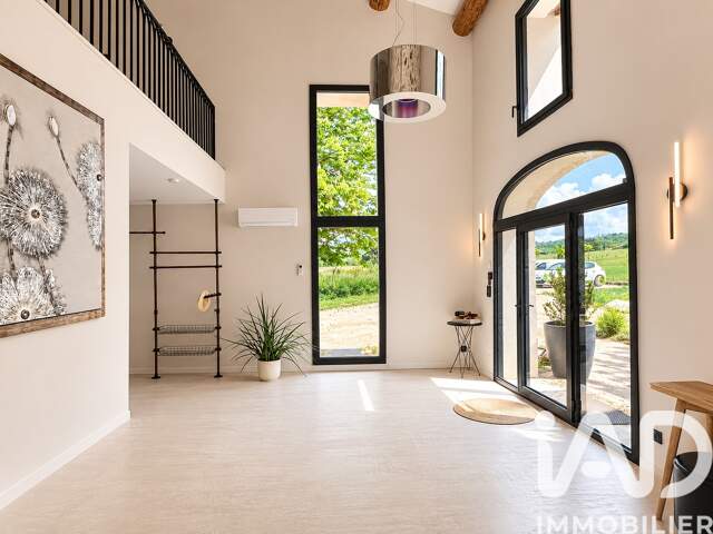 Vente Maison/villa 12 pièces — photo du bien