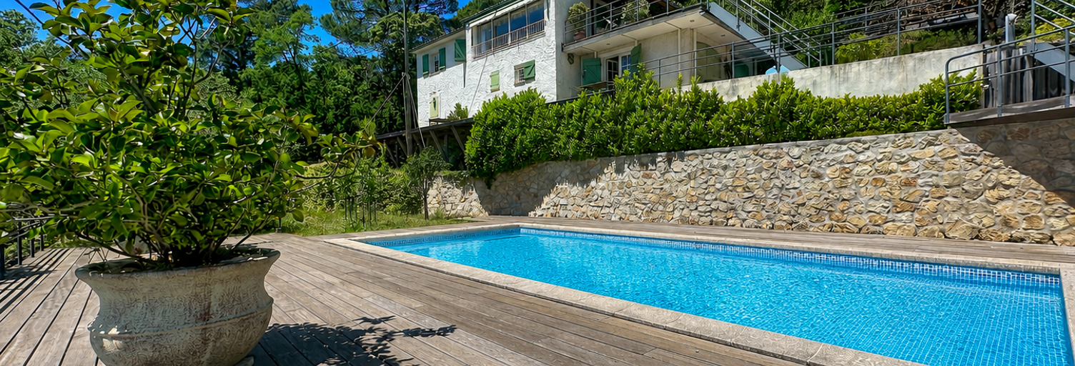 Maison 6 Pièces 196 m² à vendre à Seillans (83440)