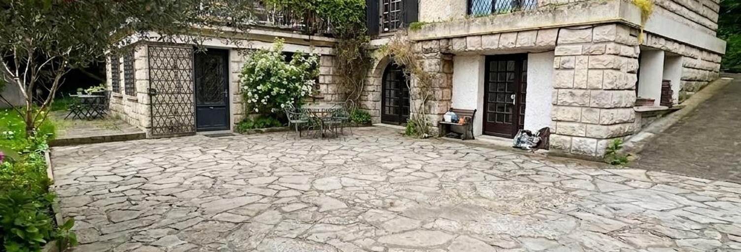 Maison 9 Pièces 220 m² à vendre à Bry-sur-Marne (94360)