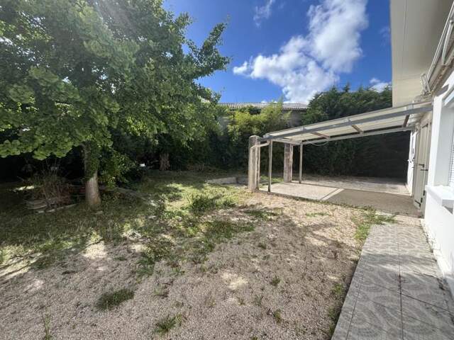 Immeuble à Royan — photo du bien
