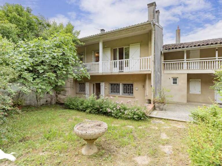 Maison 11 pièces 345 m² — photo 1
