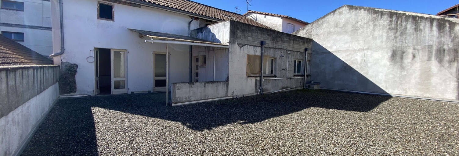 Immeuble  700 m² à vendre à Saint-Gaudens (31800)