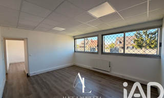 Immeuble  610 m² à vendre à Freneuse (78840)