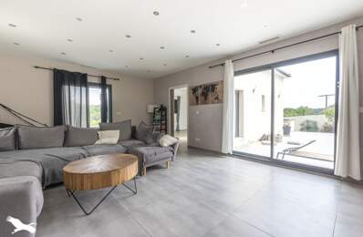 Villa de 6 pièces principales — photo du bien