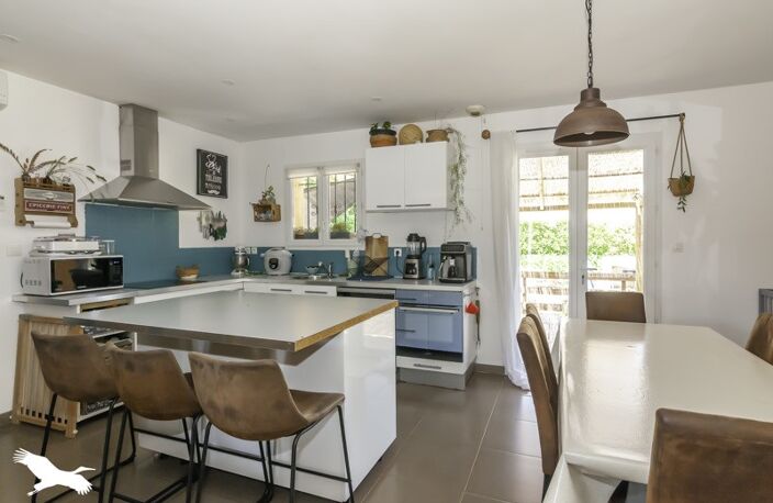 Villa de 5 pièces principales — photo 3