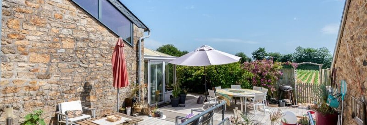 Maison 7 Pièces 144 m² à vendre à Ploudaniel (29260)