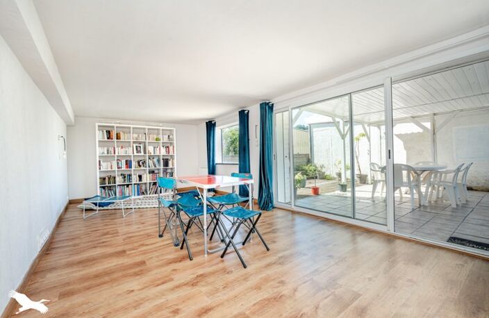 Maison en pierre de 9 pièces principales — photo 2