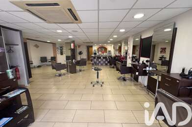 Commerce  314400 €