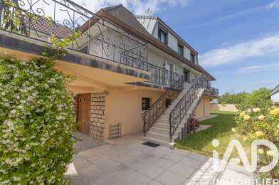 Maison 8 pièces 495000 €
