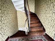 Maison de ville de 8 pièces principales — photo 2