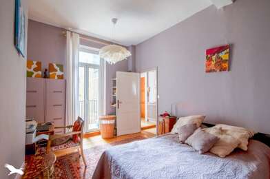 Appartement 3 pièces 262400 €