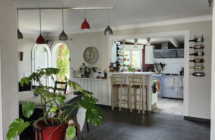 Vente Maison/villa 6 pièces — photo 4