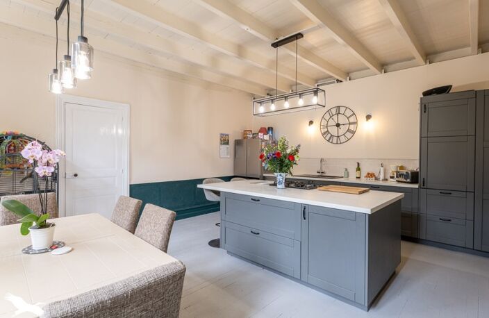 Maison en pierre de 8 pièces principales — photo 3