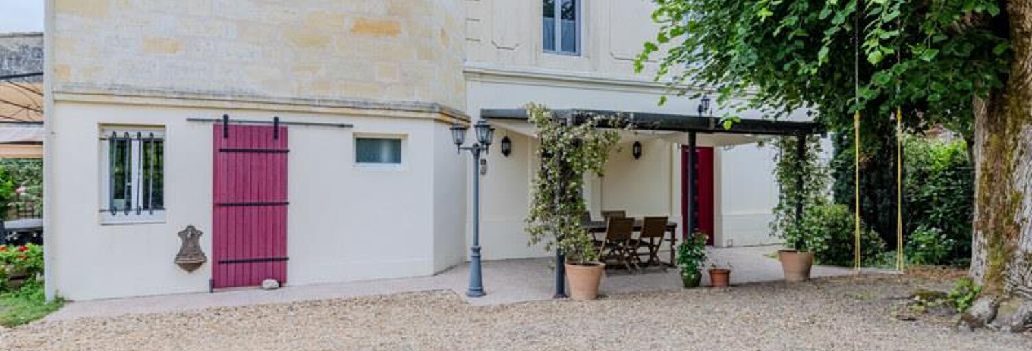 Maison 7 Pièces 250 m² à vendre à Vayres (33870)