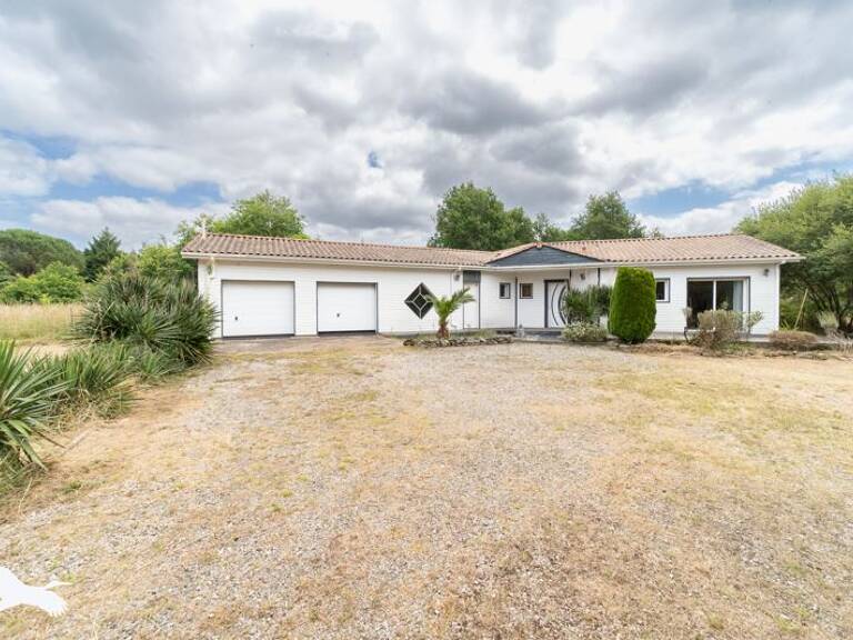 Contemporaine de 6 pièces principales — photo 1