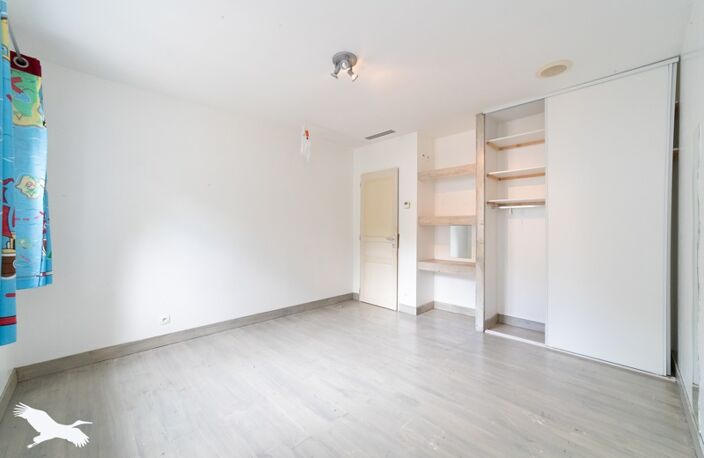 Contemporaine de 6 pièces principales — photo 5