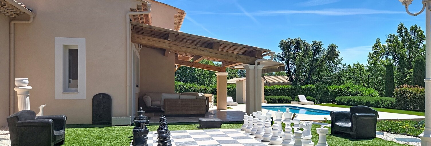 Maison 5 Pièces 175 m² à vendre à Callian (83440)