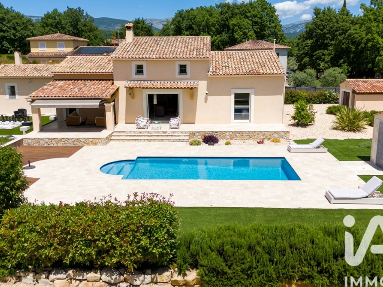 Vente Maison/villa 5 pièces — photo 1