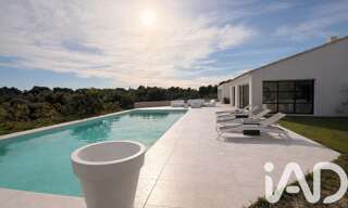 Maison 7 Pièces 240 m² à vendre à La Cadière-d'Azur (83740)