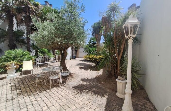 Maison en pierre de 3 pièces principales — photo 3