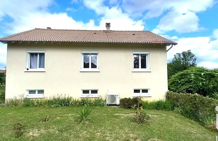 Vente Maison/villa 6 pièces — photo 2