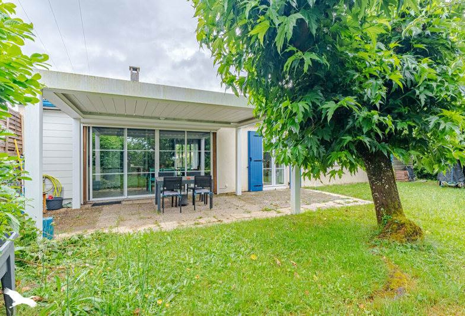 Contemporaine de 5 pièces principales — photo 1