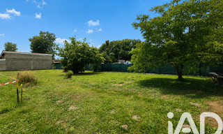Terrain  742 m² à vendre à Gaillan-en-Médoc (33340)