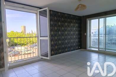Appartement 4 pièces 121000 €
