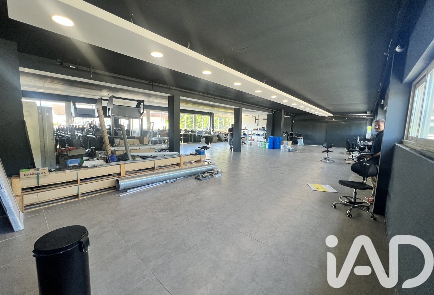 Vente Boutique/Local commercial 763 m&sup2; — photo 1