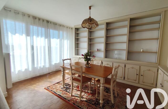 Location Appartement 4 pièces — photo 2