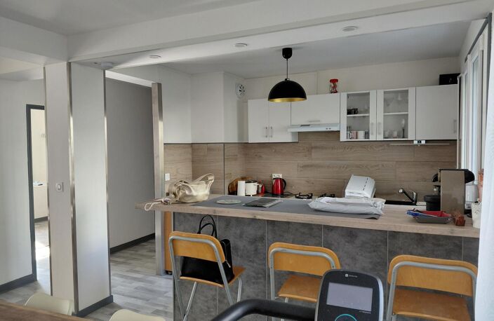 Vente appartement 3 pièces 65 m² Roanne (42300) — photo 3