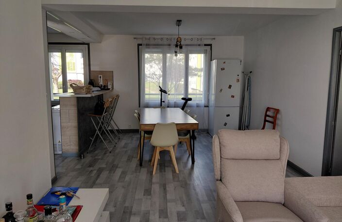 Vente appartement 3 pièces 65 m² Roanne (42300) — photo 4