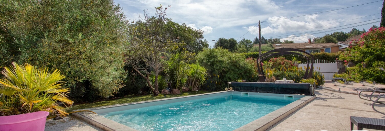 Maison 4 Pièces 187 m² à vendre à Les Mayons (83340)