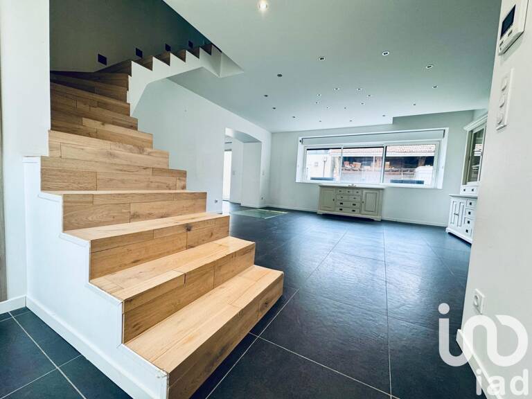 Vente Maison de village 11 pièces — photo 1