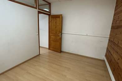 Commerce  75000 €