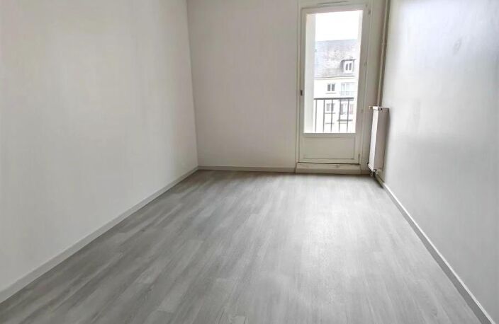 Appartement T3 - LES HALLES — photo 4